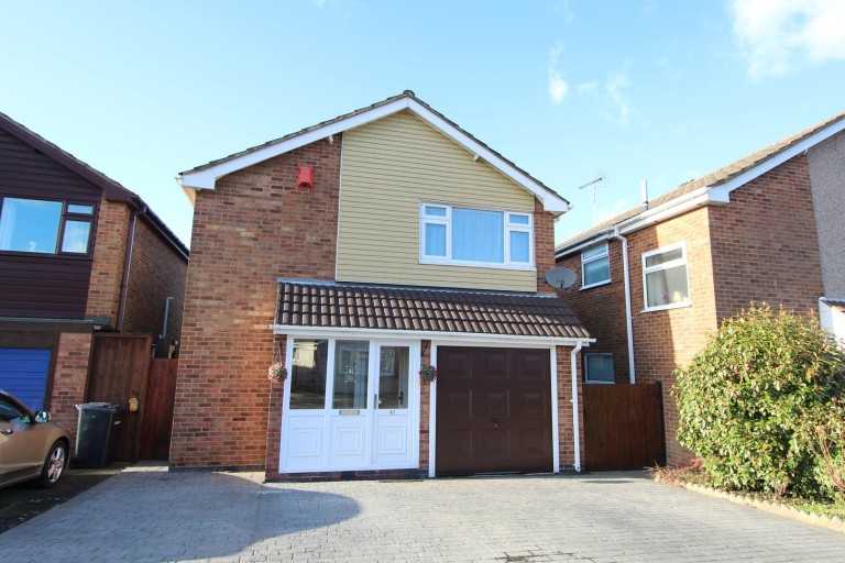 Holly Drive, Lutterworth