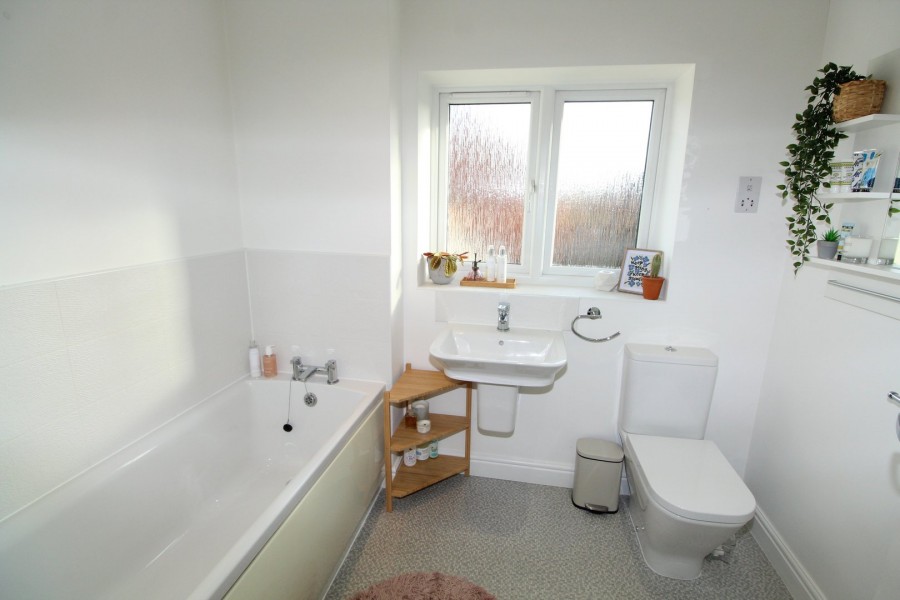 Images for Poppy Road, Lutterworth