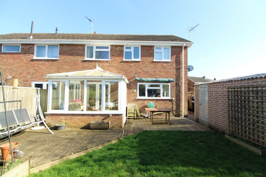 Images for Greenacres Drive, Lutterworth