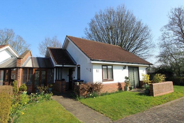 The Hawthorns, Lutterworth