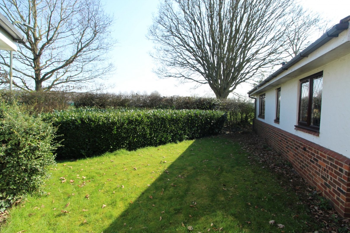 Images for The Hawthorns, Lutterworth