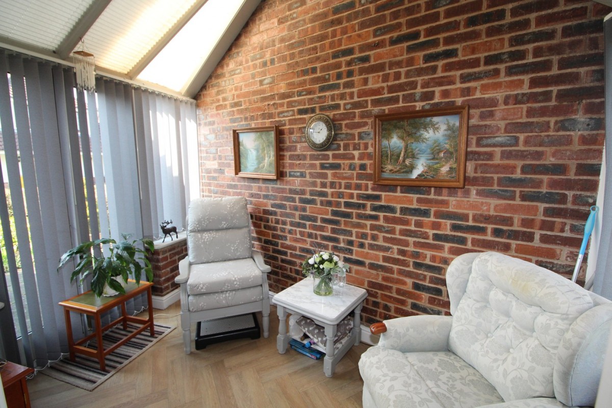 Images for The Hawthorns, Lutterworth