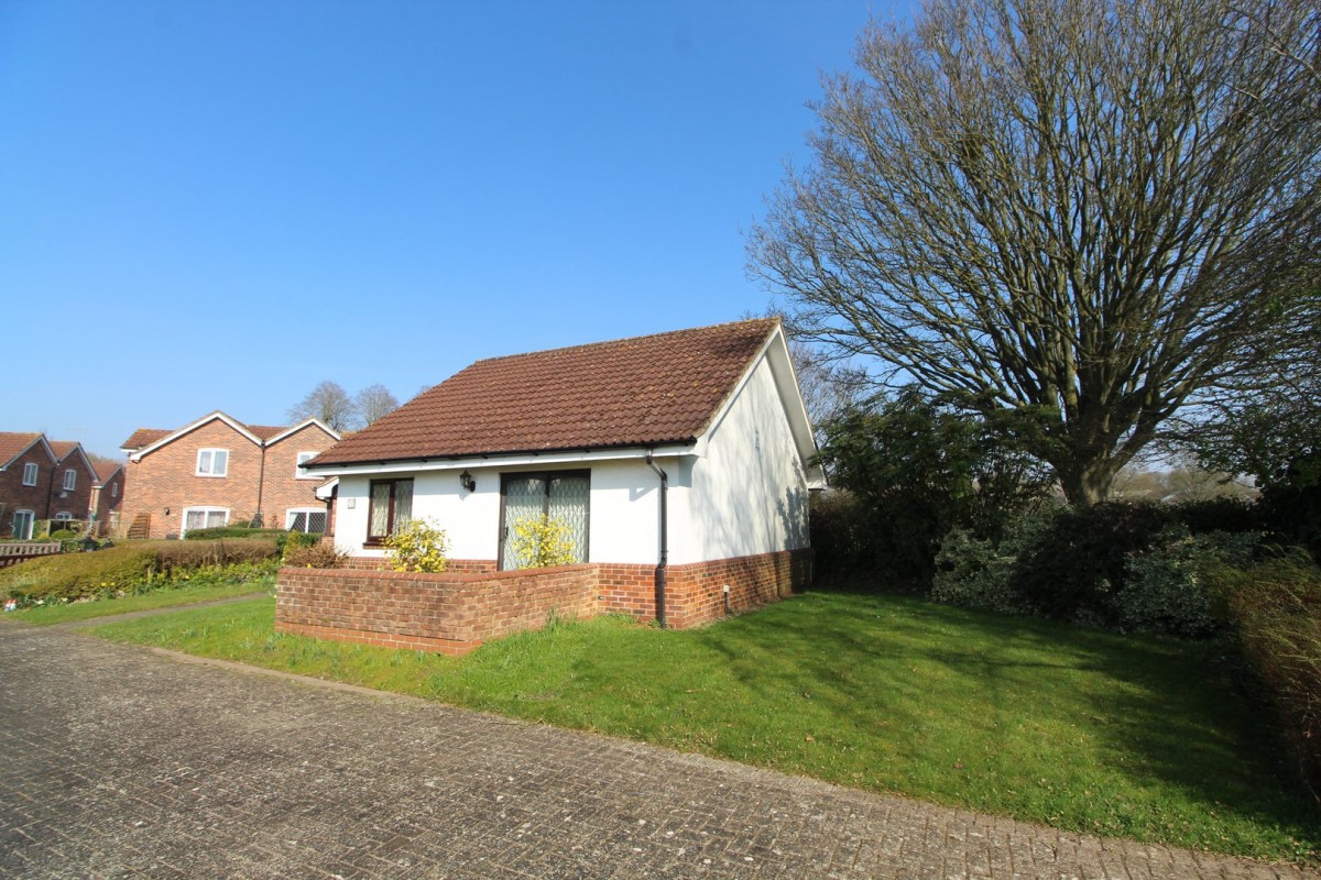 Images for The Hawthorns, Lutterworth