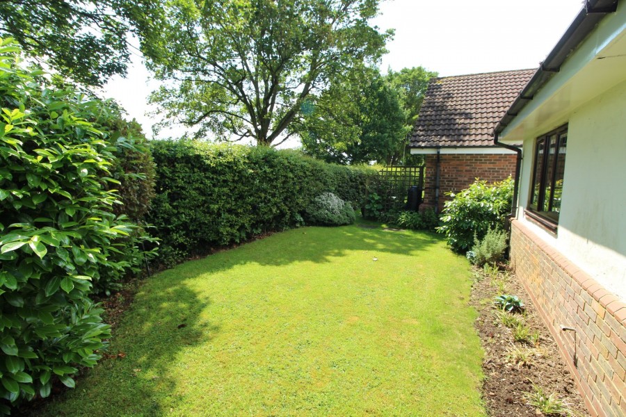 Images for The Hawthorns, Lutterworth, Leicestershire