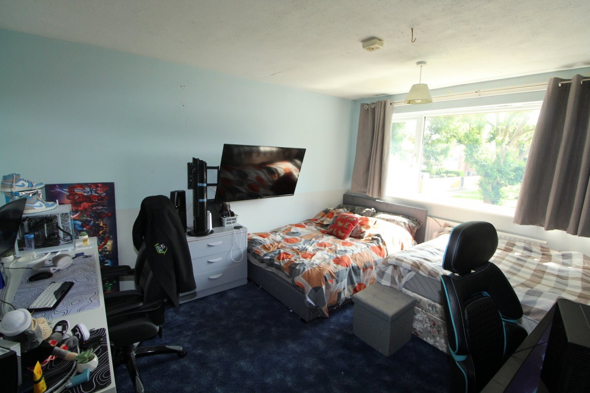 Images for Laburnum Avenue, Lutterworth