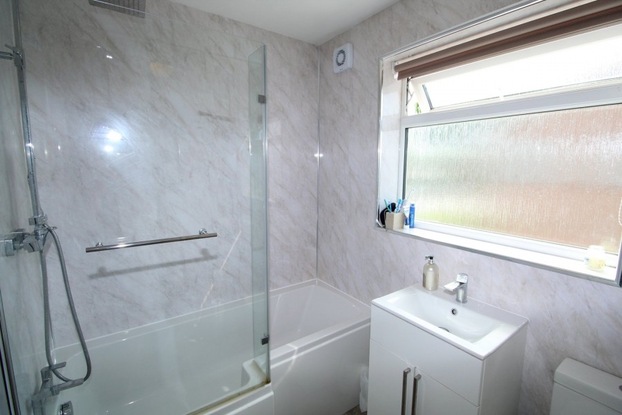 Images for Laburnum Avenue, Lutterworth