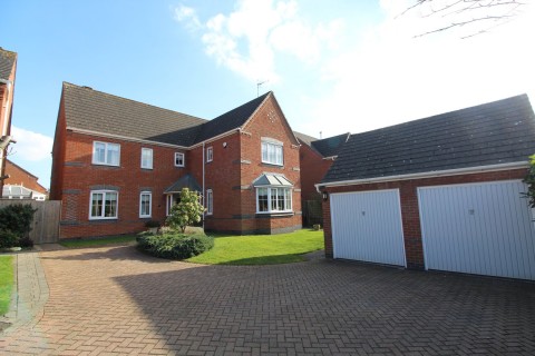 Burrough Way, Lutterworth