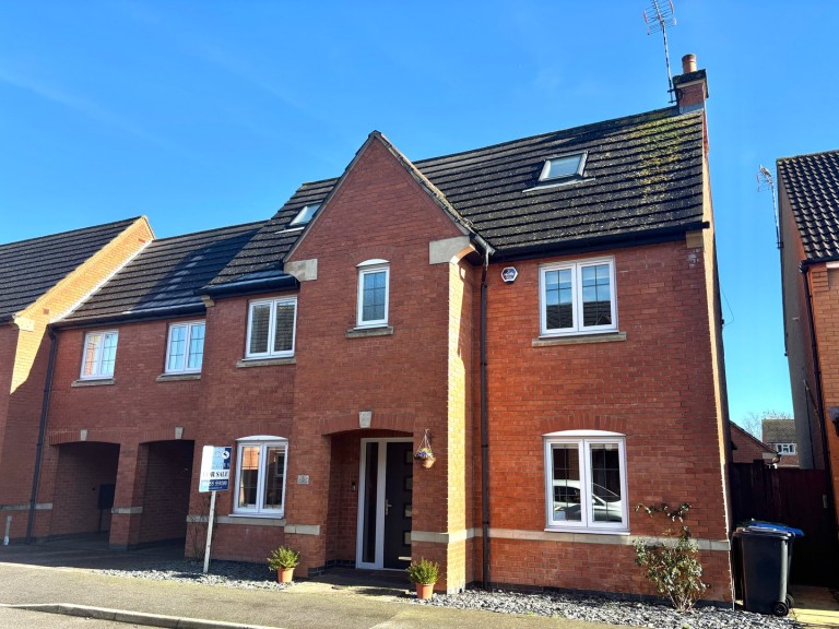 Lacey Close, Lutterworth