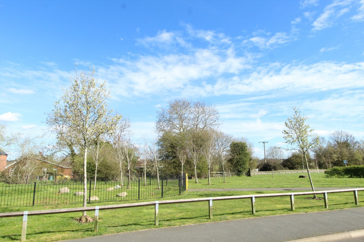 Images for Woodcutter Lane, Claybrooke Magna