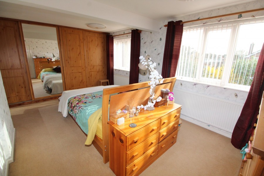 Images for Laburnum Avenue, Lutterworth