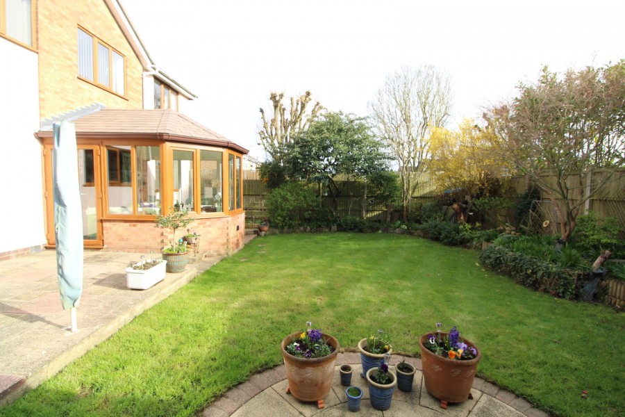 Images for Laburnum Avenue, Lutterworth