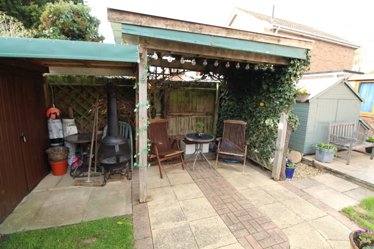 Images for Laburnum Avenue, Lutterworth