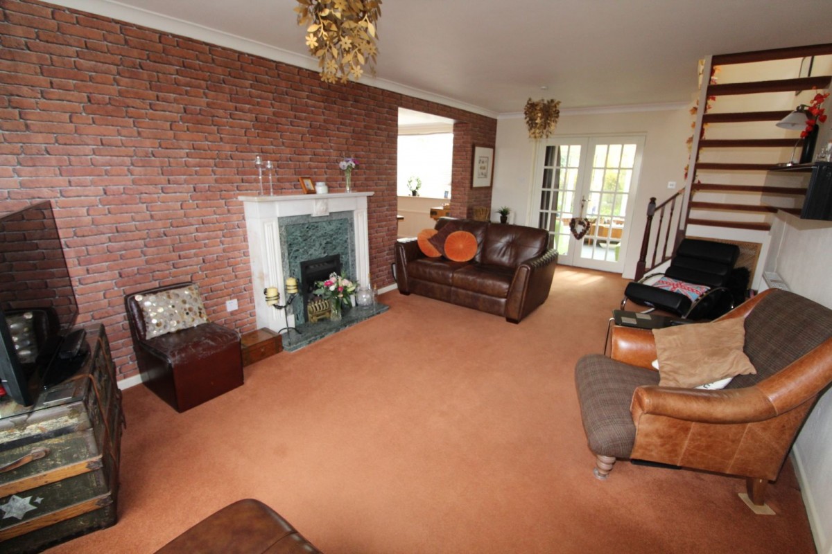 Images for Laburnum Avenue, Lutterworth