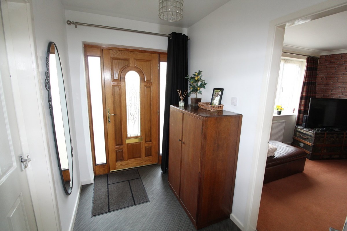 Images for Laburnum Avenue, Lutterworth