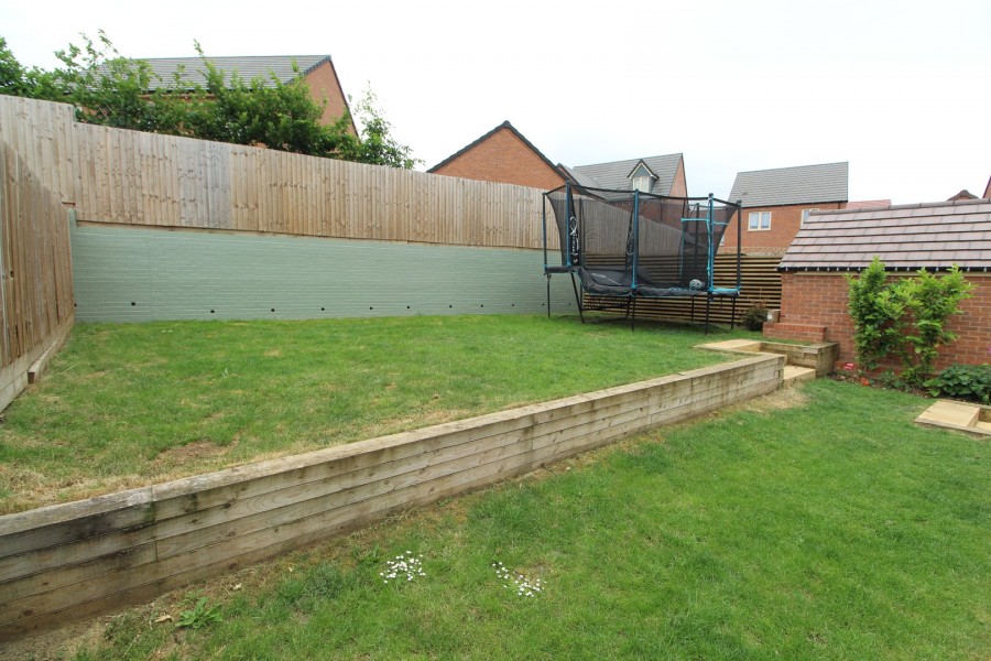 Images for Broadleaf Road, Lutterworth