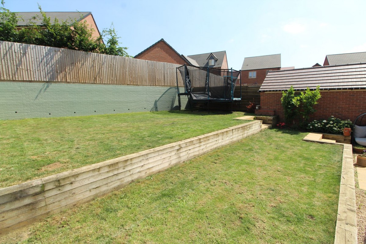 Images for Broadleaf Road, Lutterworth