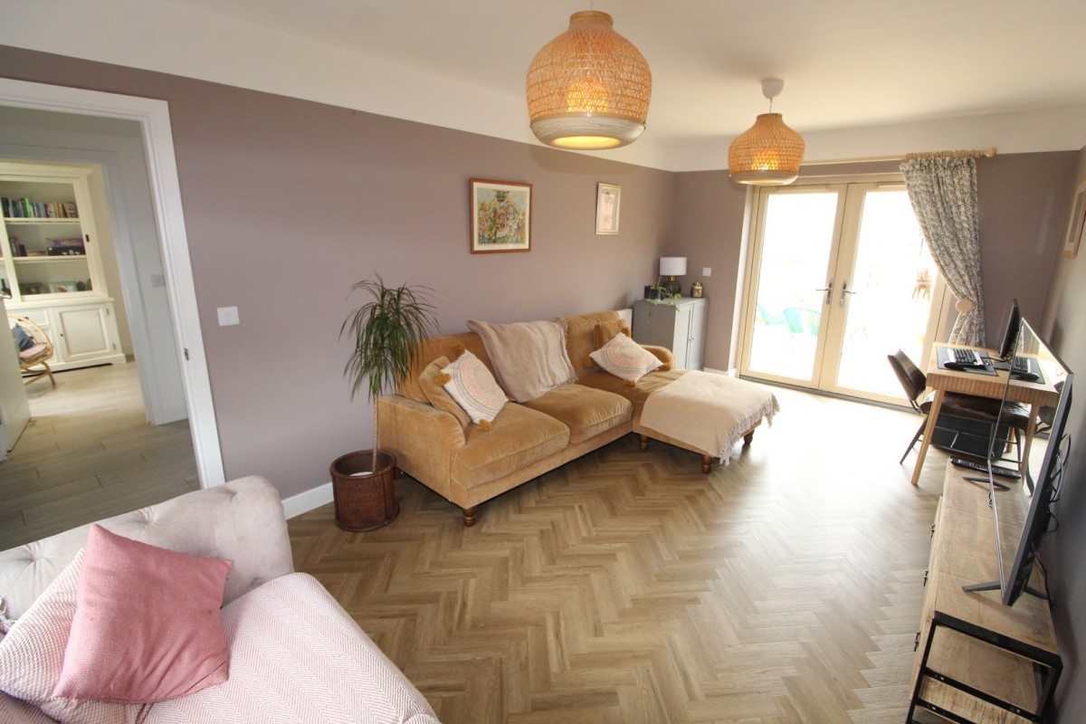 Images for Broadleaf Road, Lutterworth