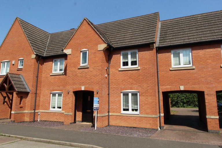 Lacey Close, Lutterworth