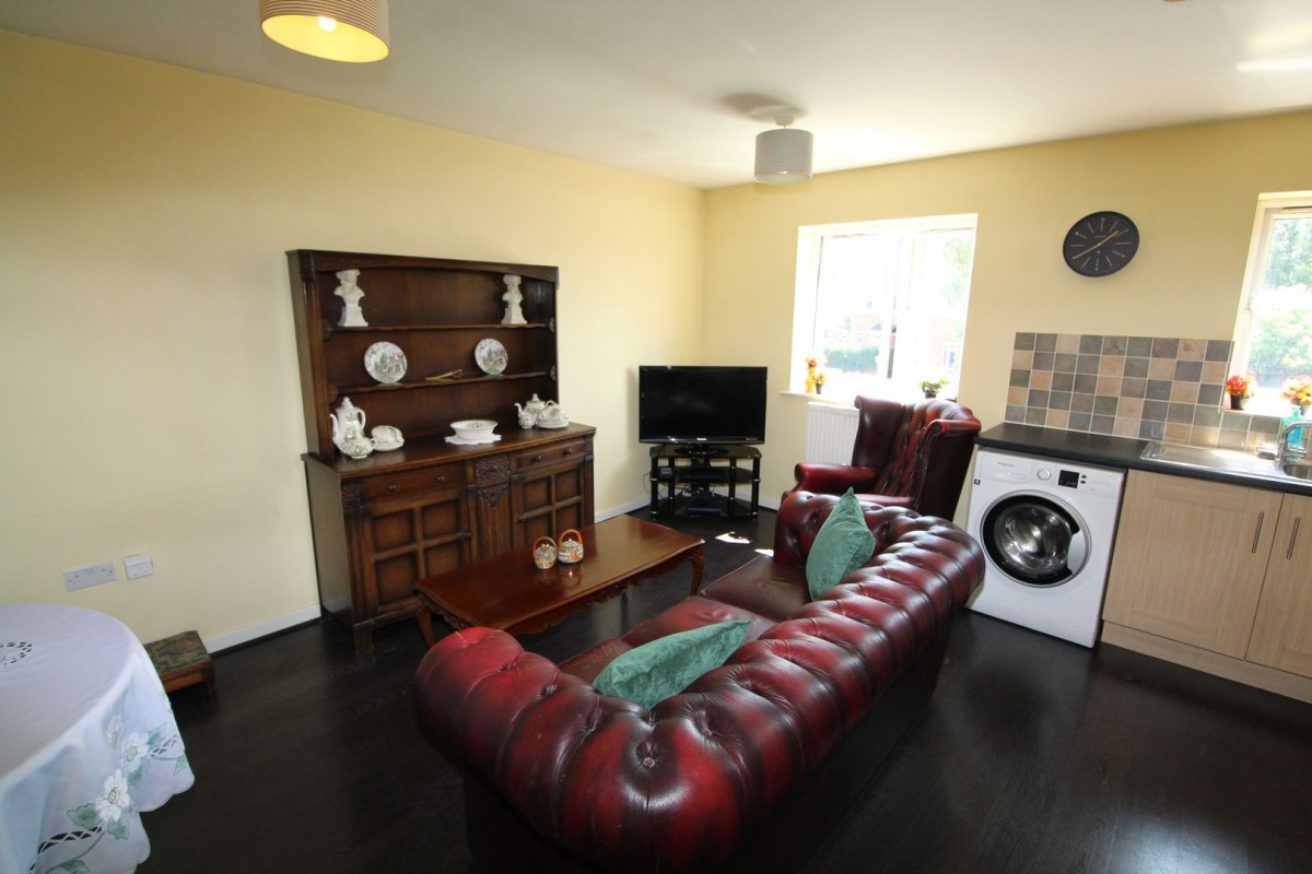 Images for Central Avenue, Lutterworth